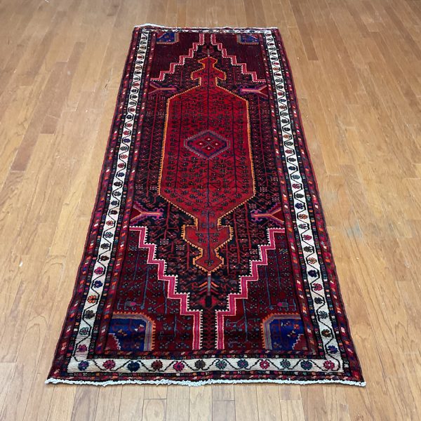 Persian Hand-knotted Hamadan Wool Runner (3'7 x 9'10)
