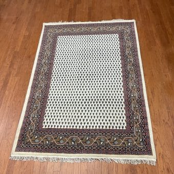Indo Hand-knotted Mir Wool Rug (5'8 x 8'1)